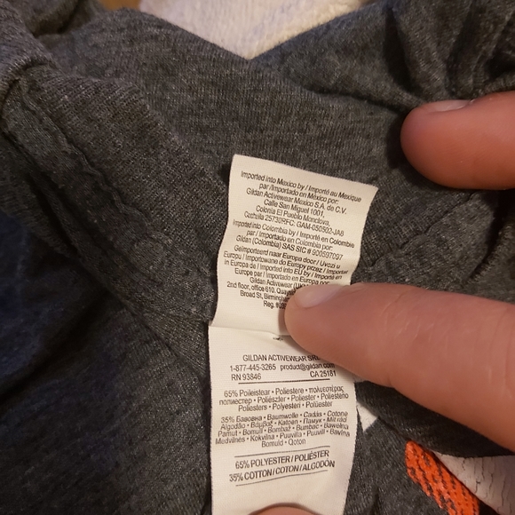 XL Men's Gildan T-Shirt with B.B.Q. Design Logo - Picture 6 of 6